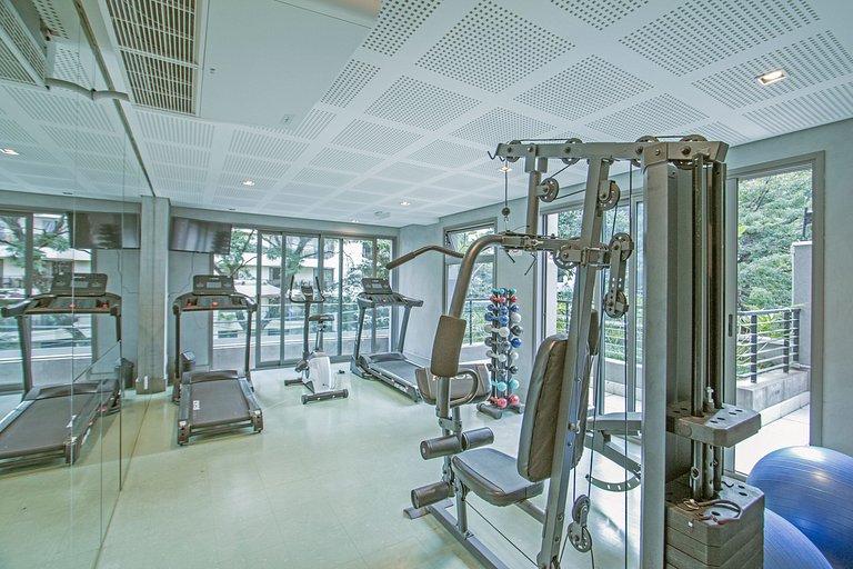Studio em prédio moderno próximo ao Pq Ibirapuera