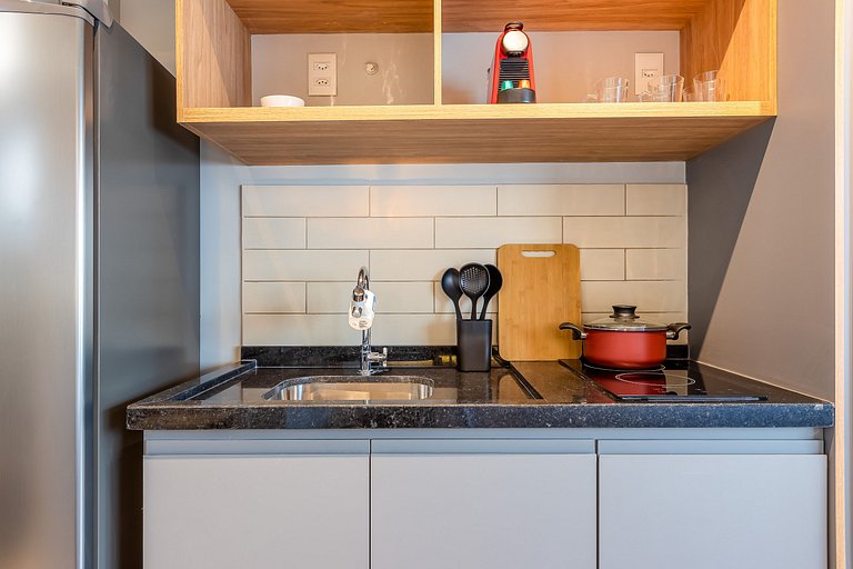 Estúdio a passos da Paulista, Prédio recém-lançado