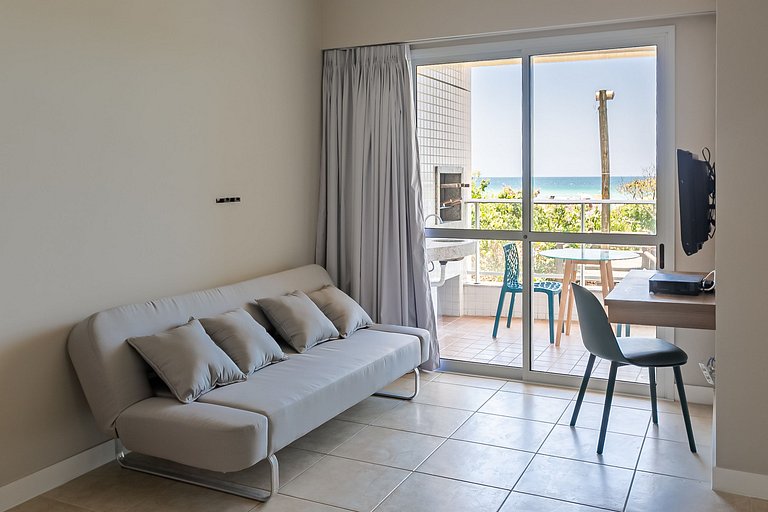 Apto 3 quartos, vista para o mar e churrasqueira