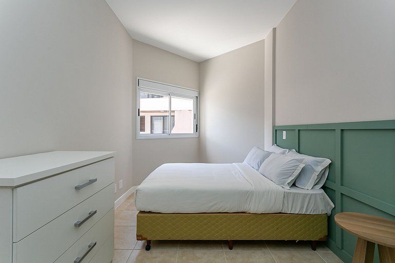 Apto 2 quartos na beira da praia com churrasqueira