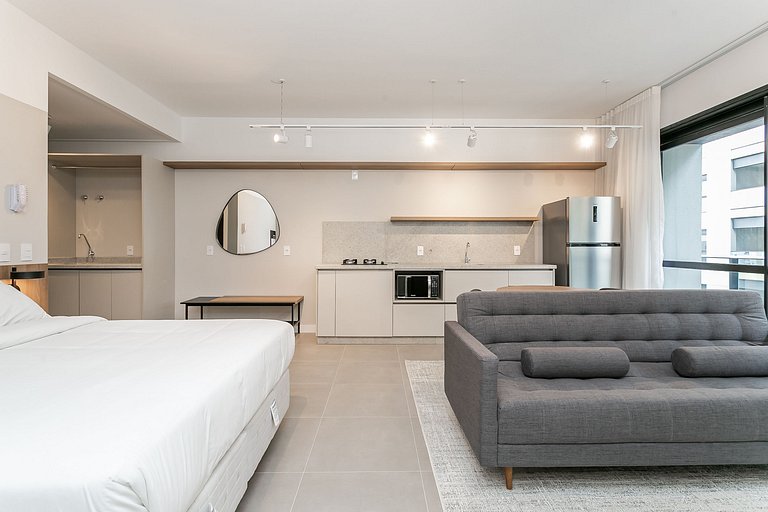 HOMS Studios | Prédio com foodmarket integrado