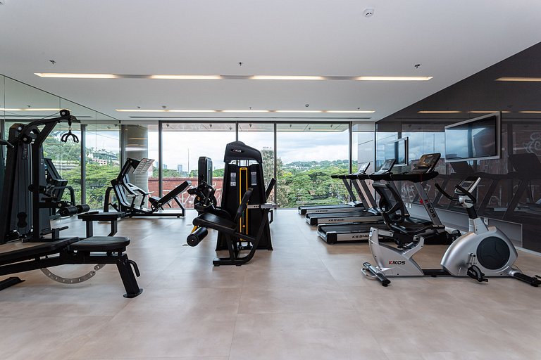 Studio com varanda e vista do Jockey Club
