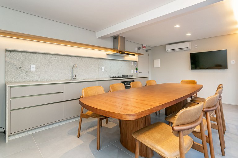 Estúdios renovado c cama King no Centro