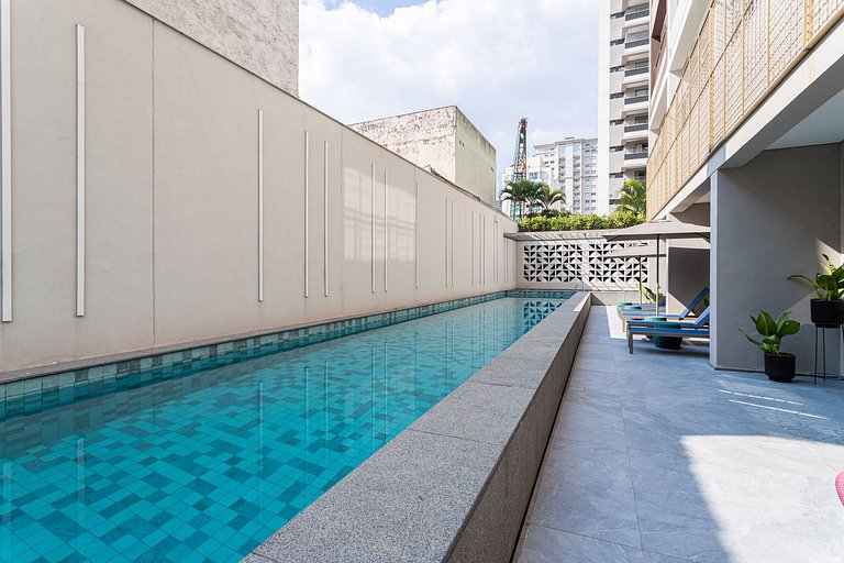 Apto com sacada para 3 pessoas, predio com piscina