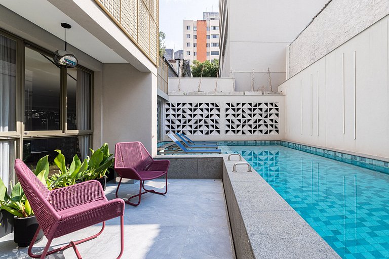 Apto com sacada para 3 pessoas, predio com piscina