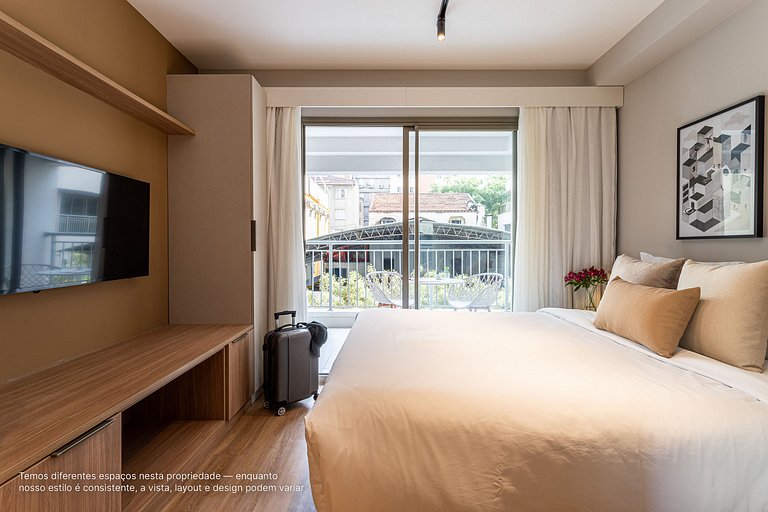 Apto com cama queen em predio NOVO com piscina
