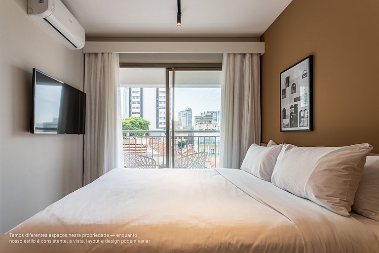 Apto com cama queen em predio proximo ao metro