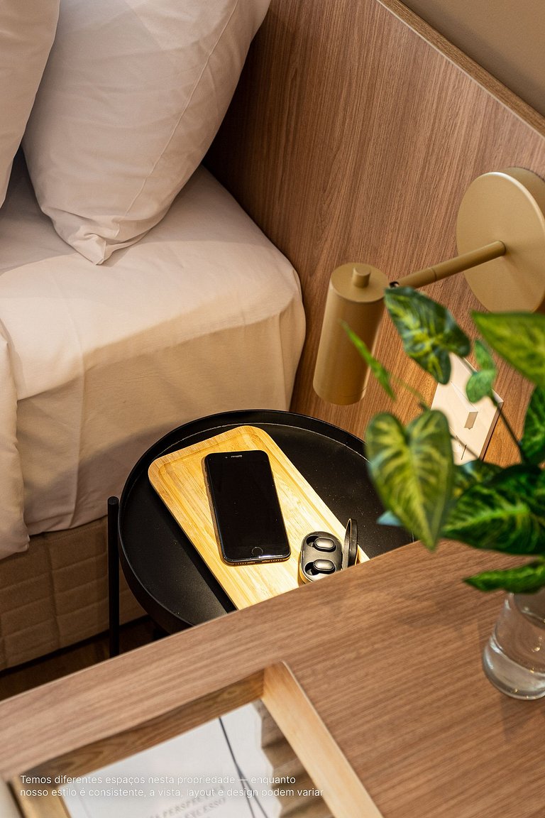 Apto com cama queen em predio proximo ao metro