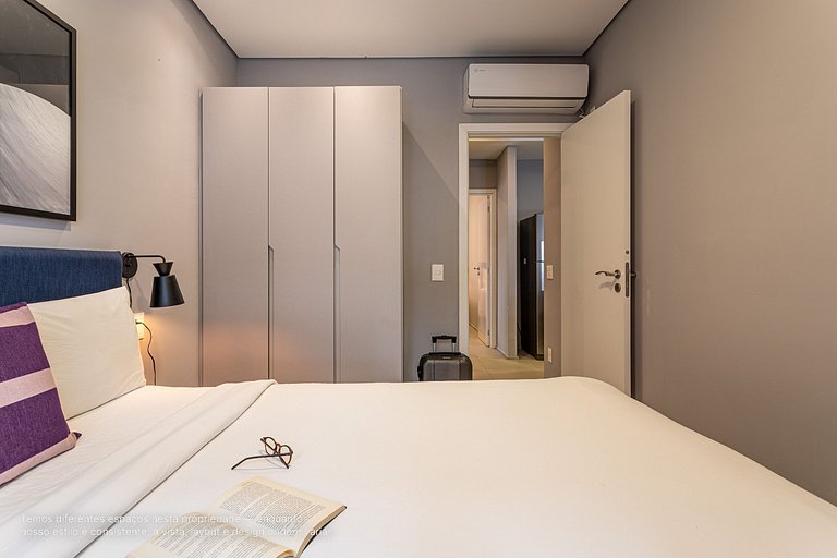 Ap 2 quartos com cama queen size na R Oscar Freire