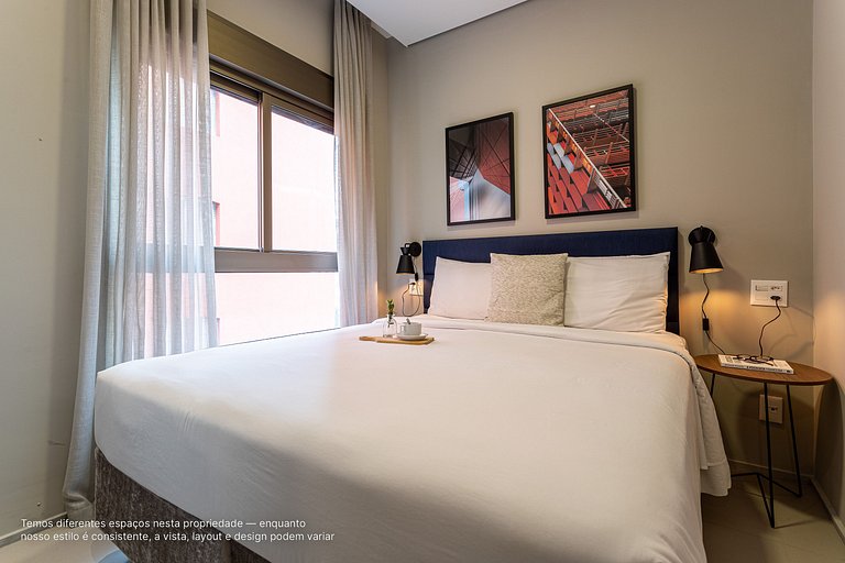 Ap 2 quartos com cama queen size na R Oscar Freire