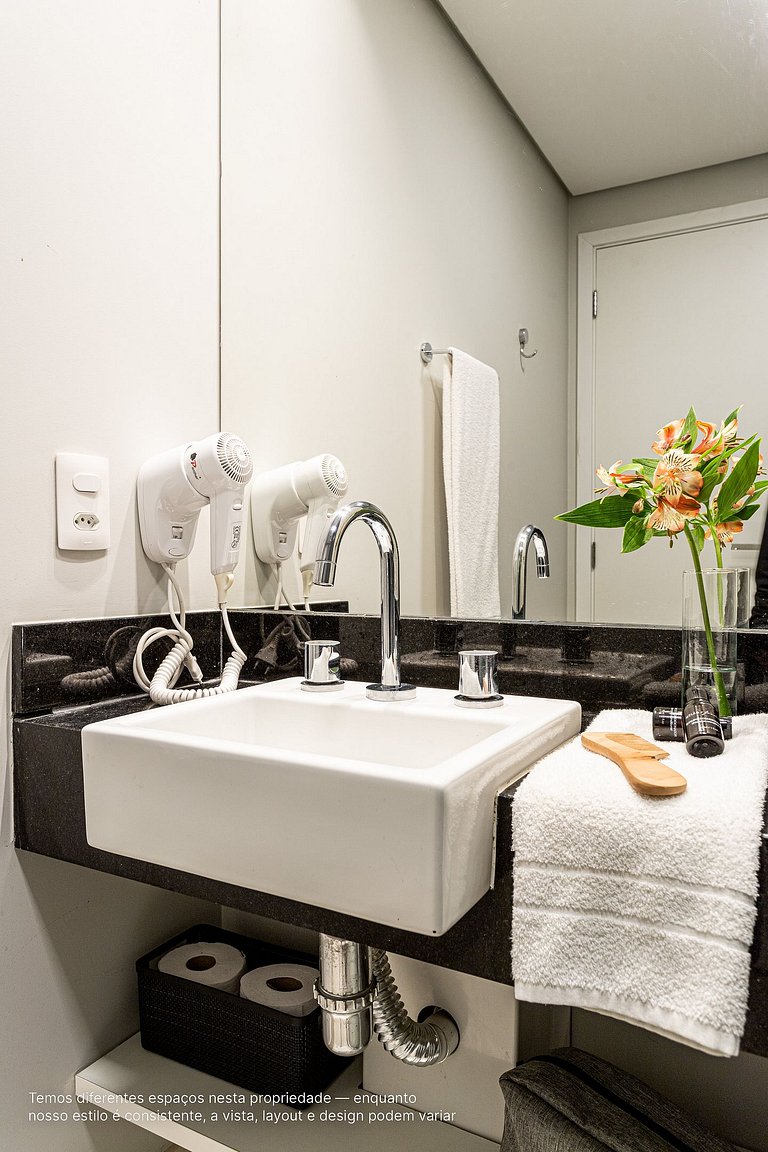 Estúdio em prédio moderno próximo ao Pq Ibirapuera