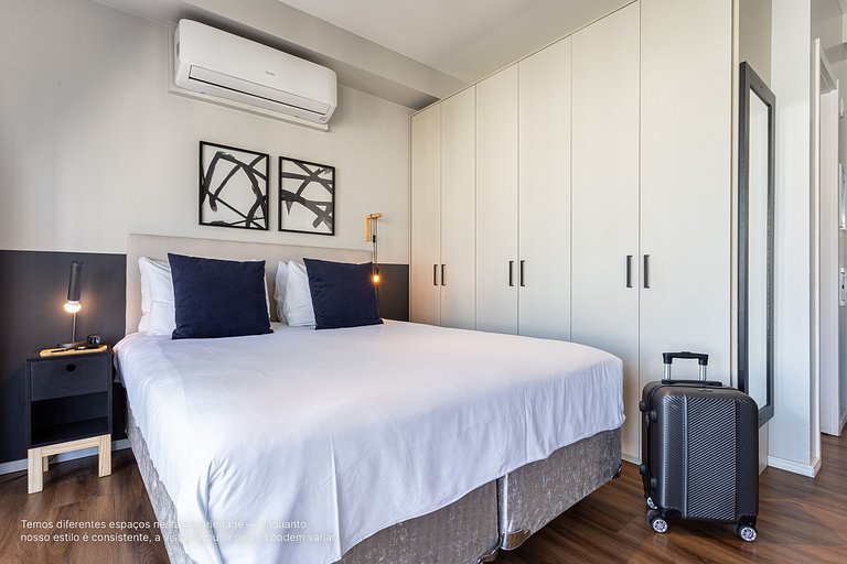 Studio c varanda, cama queen próx ao Pq Ibirapuera
