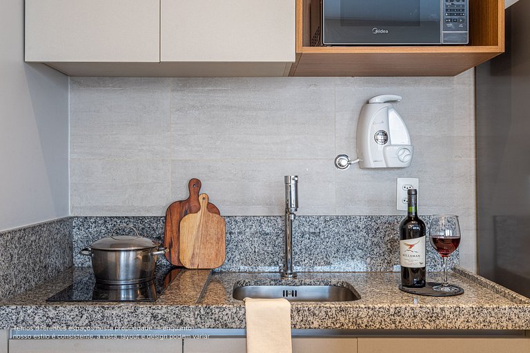 Conforto e design | Studio bem localizado na Z Sul