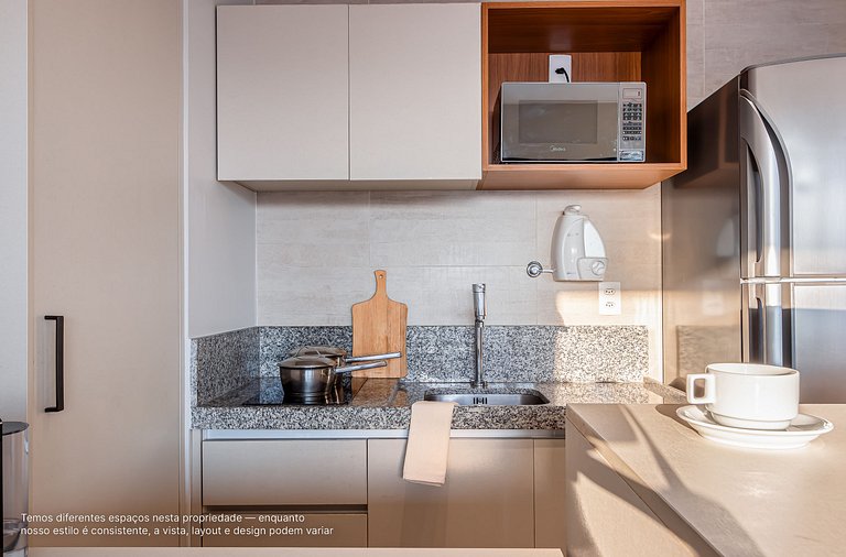 Studio c varanda, cama queen |Próx Pq ibirapuera