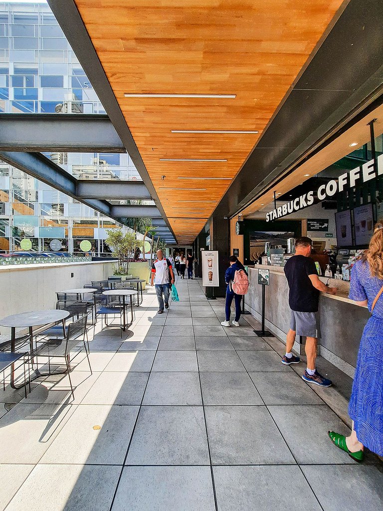 Estúdio em prédio novíssimo próximo à Paulista