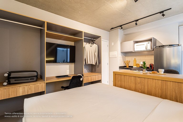 Studio novo c/ área externa ao lado da Paulista
