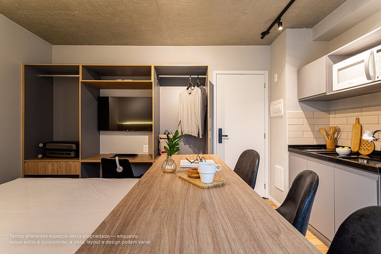 Studio novo c/ área externa ao lado da Paulista