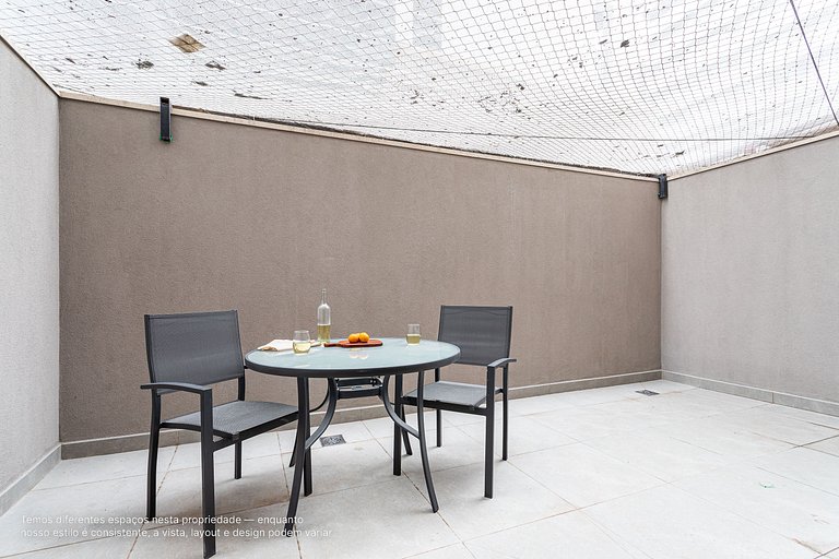 Estúdio novo c/ área externa ao lado da Paulista