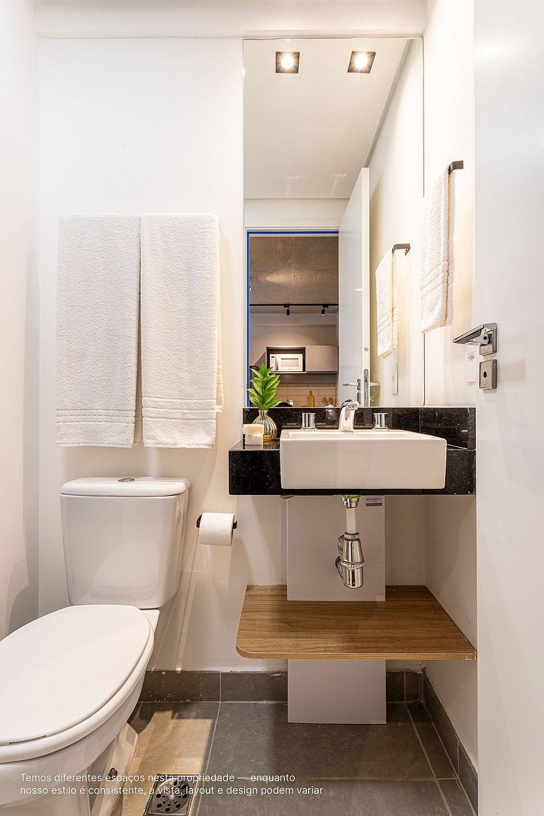 Estúdio novo c/ área externa ao lado da Paulista