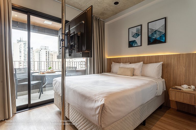 Estúdio novíssimo com varanda ao lado da Paulista