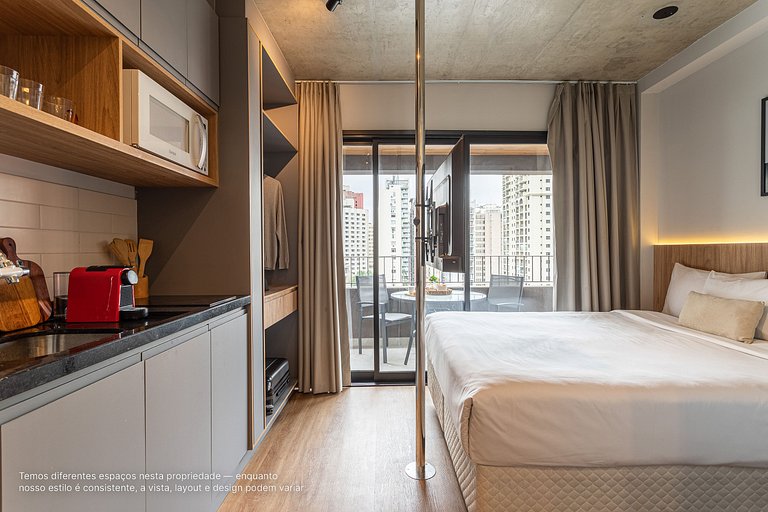 Estúdio novíssimo com varanda ao lado da Paulista