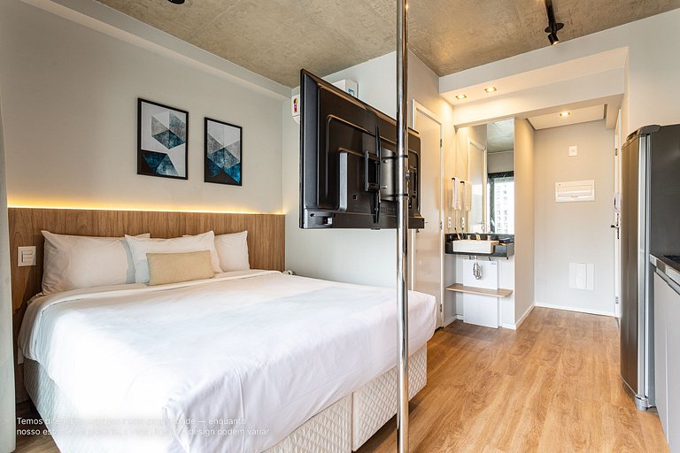 Estúdio novíssimo com varanda ao lado da Paulista