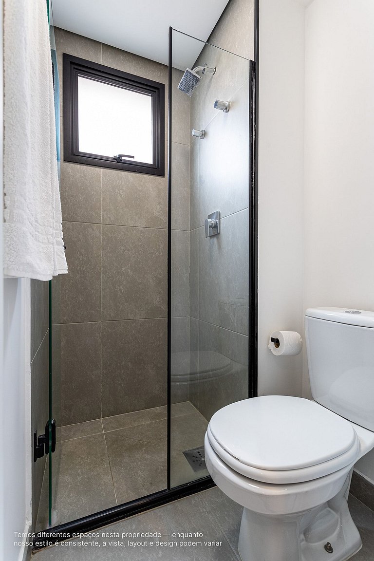 Estúdio novíssimo com varanda ao lado da Paulista