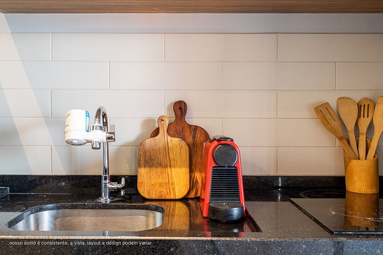 Estúdio novíssimo com varanda ao lado da Paulista