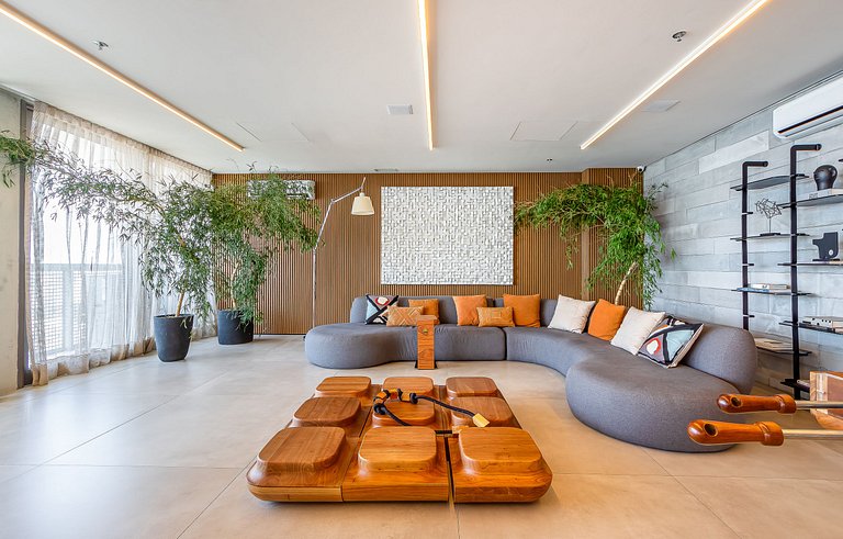 Apartamento grande com café da manhã na Rebouças
