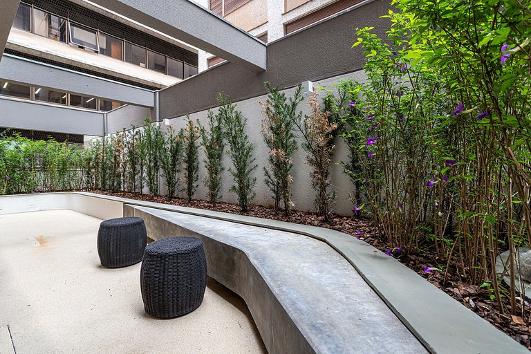 Duplex c varanda, coworking,academia |Bela Cintra