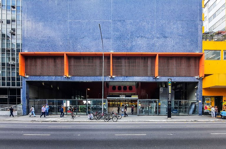 Duplex c varanda, coworking,academia |Bela Cintra