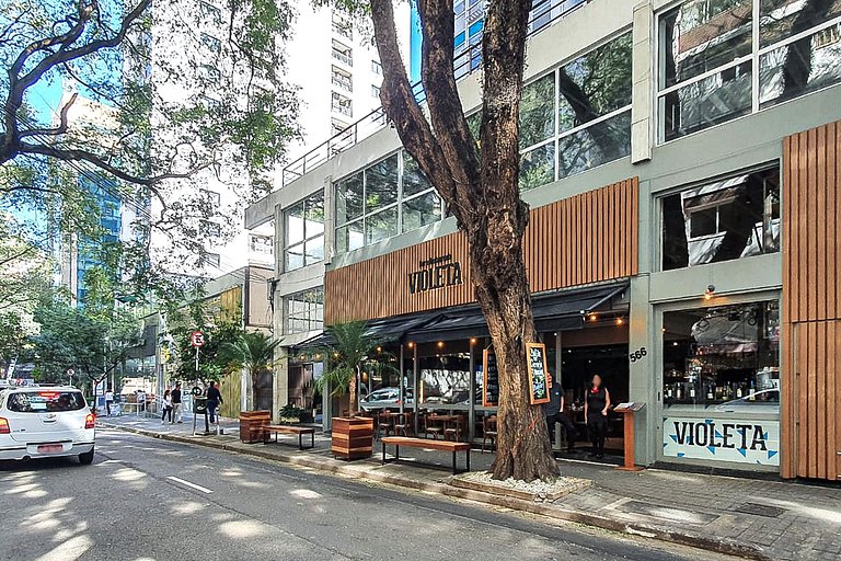 Duplex c varanda, coworking,academia |Bela Cintra