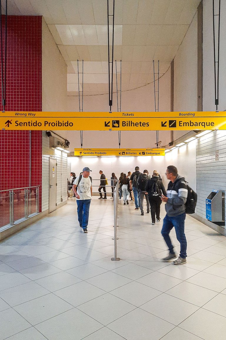 Estúdio c Varanda próx a Paulista x Consolação