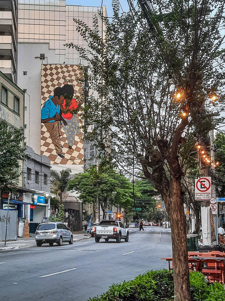 Studio em prédio c coworking e piscina | Pinheiros