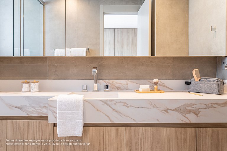 Apartamento grande com café da manhã na Rebouças