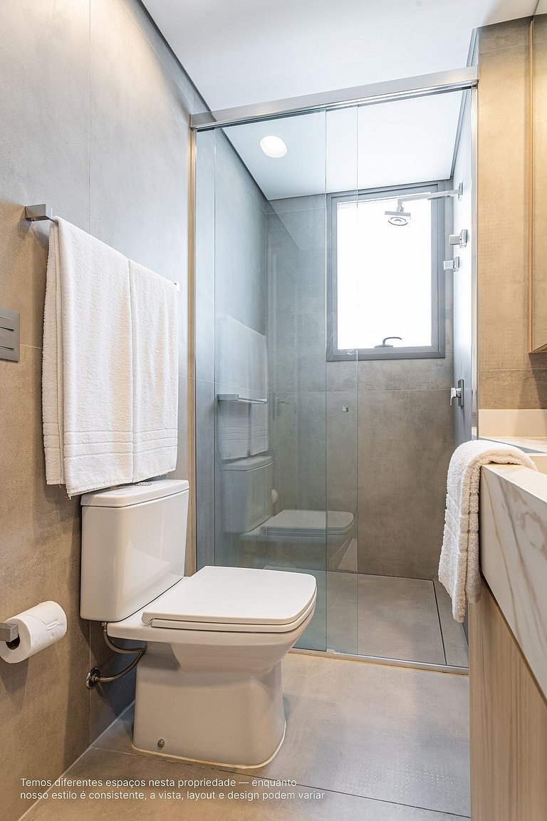Apartamento grande com café da manhã na Rebouças