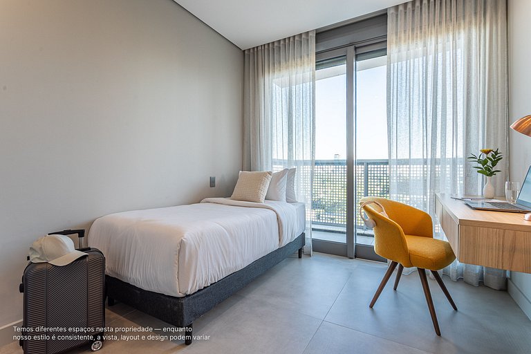 Apartamento grande com café da manhã na Rebouças