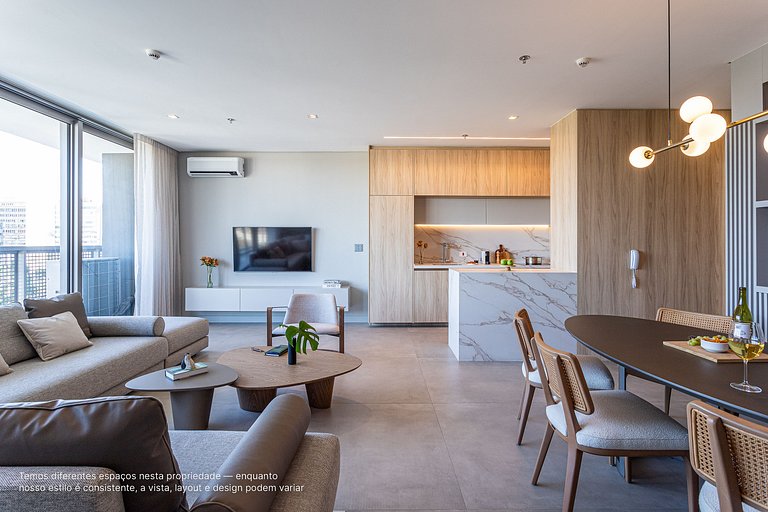 Apartamento grande com café da manhã na Rebouças