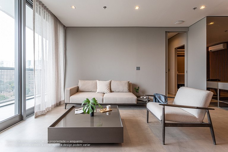 Apto em prédio luxuoso, cama king e café da manhã