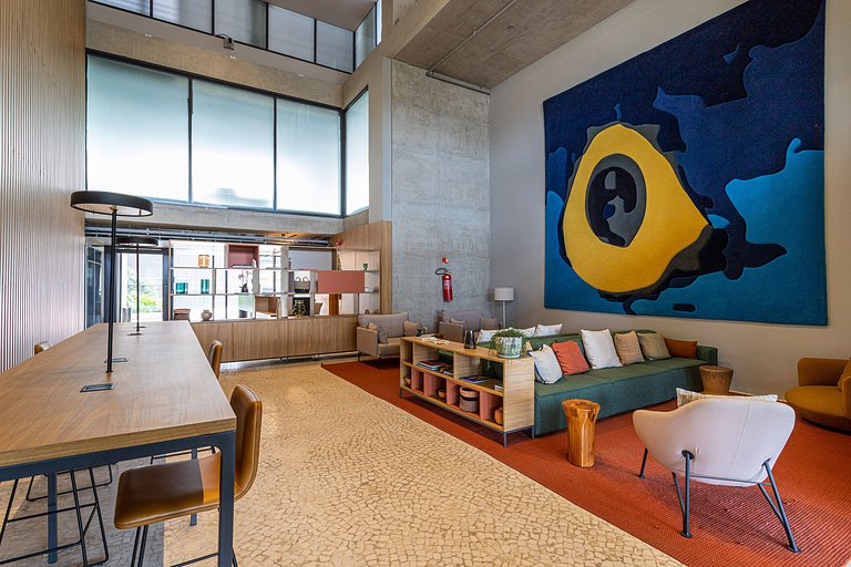 Studio em prédio e piscina | Pinheiros