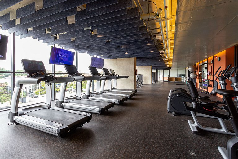 Studio, prédio c academia, piscina, próx metrô