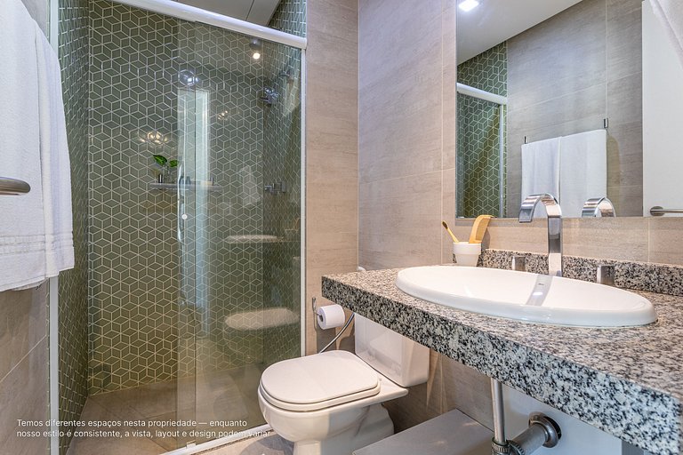 Studio c varanda, cama queen próx ao Pq Ibirapuera