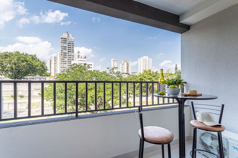 Studio, wi-fi, academia, próx. Shopping Morumbi