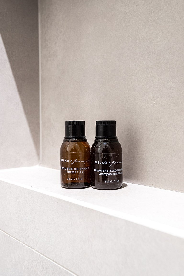 Luxo e Café da Manhã - Apê p 3 pessoas c Cama King