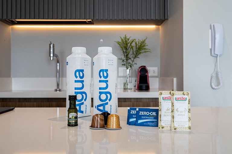 Piscina, Cama King e Café da Manhã | Nações Unidas