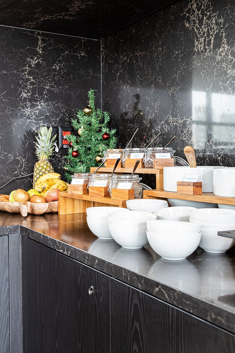 Luxo e Café da Manhã - Apê p 3 pessoas c Cama King