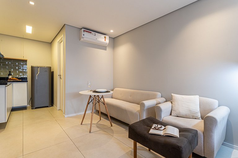 Studio c varanda , wi-fi | Faria Lima e Ibirapuera