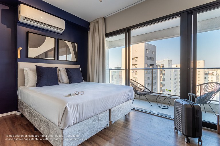 Studio c/ cama queen size ao lado do Pq Ibirapuera