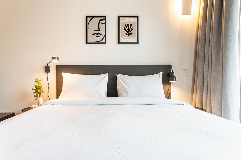 Studio em prédio c coworking e piscina | Pinheiros