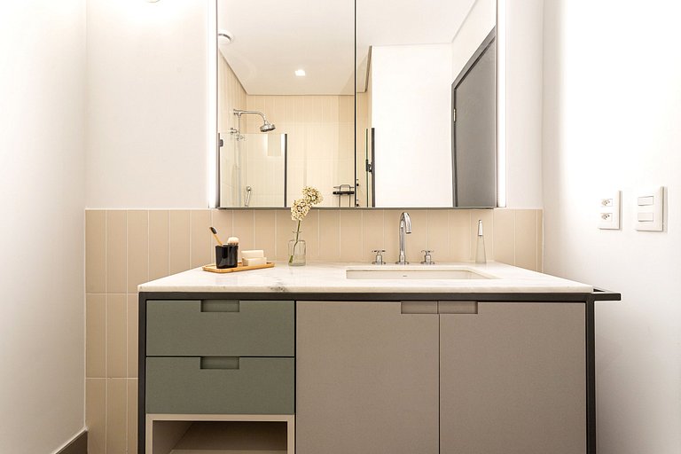 Studio em prédio c coworking e piscina | Pinheiros